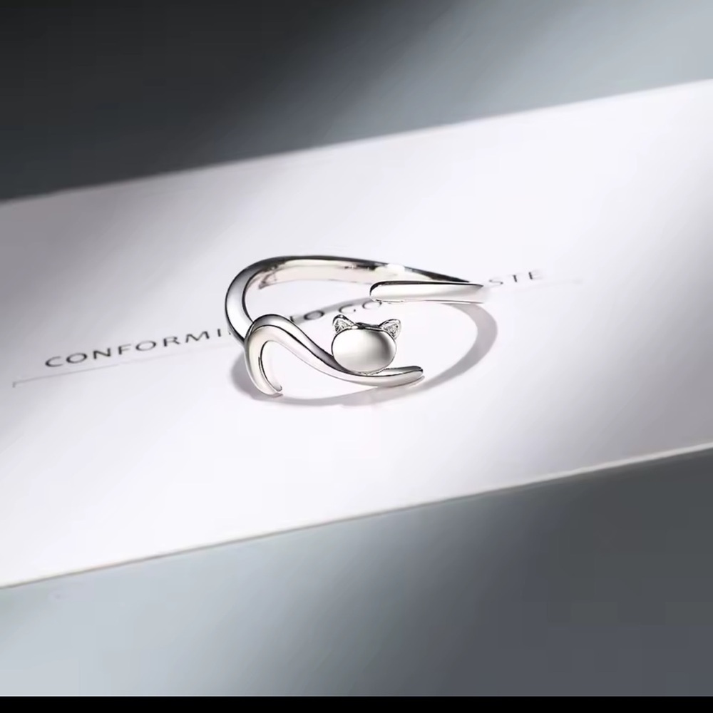 925 Sterling Silver Sticky Cat With Long Tail Finger Ring. Adjustable Ring